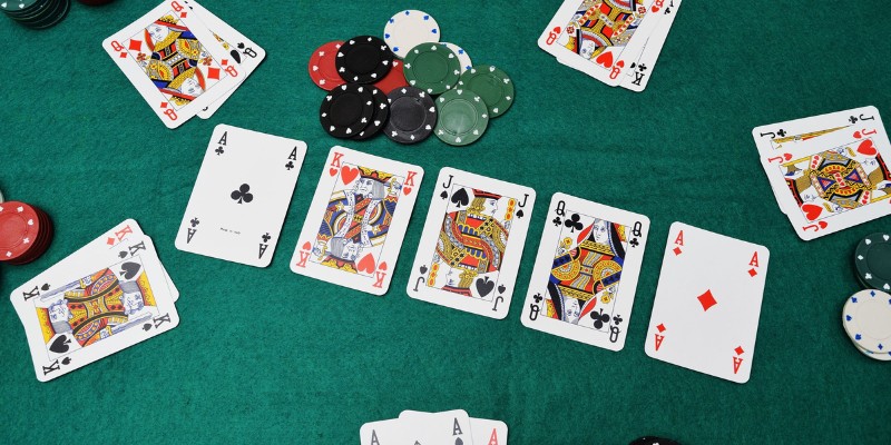 Kinh Nghiệm Chơi Poker Từ Cao Thủ HI88